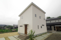 mrhm016