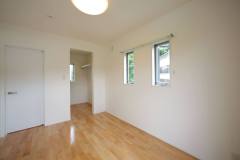 ymgt026