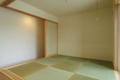 ymgc003