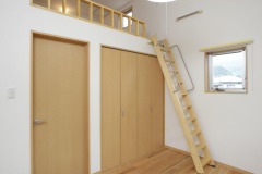 tsro017