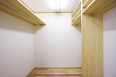 isii021