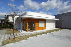 isin009