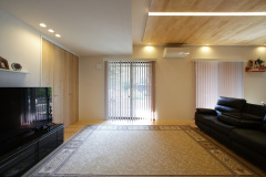 tisk016